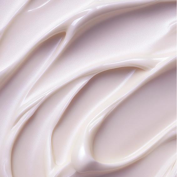 Signature Facial + Peel (3)